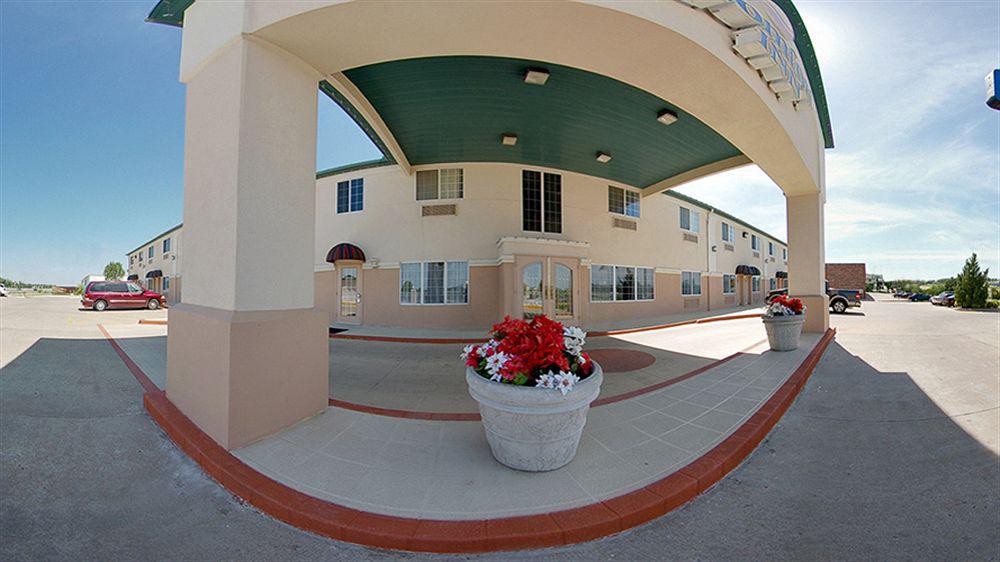 Hotel 6 Tulsa, Ok Airport 2*