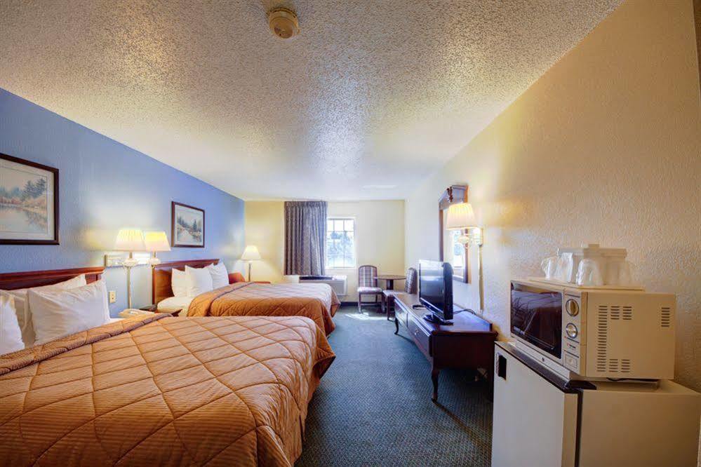 6 Tulsa, Ok Airport Hotel